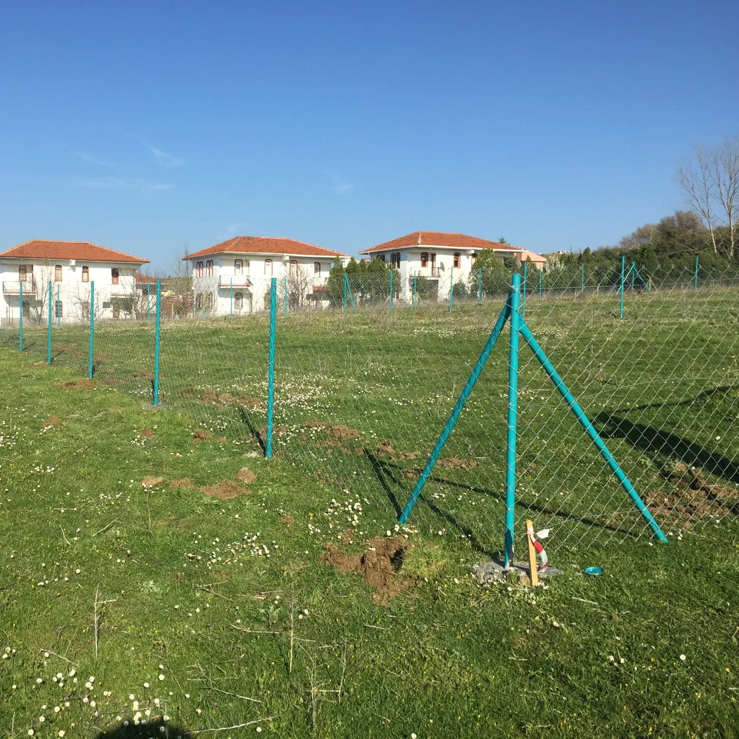 Küçükler Tel Çit